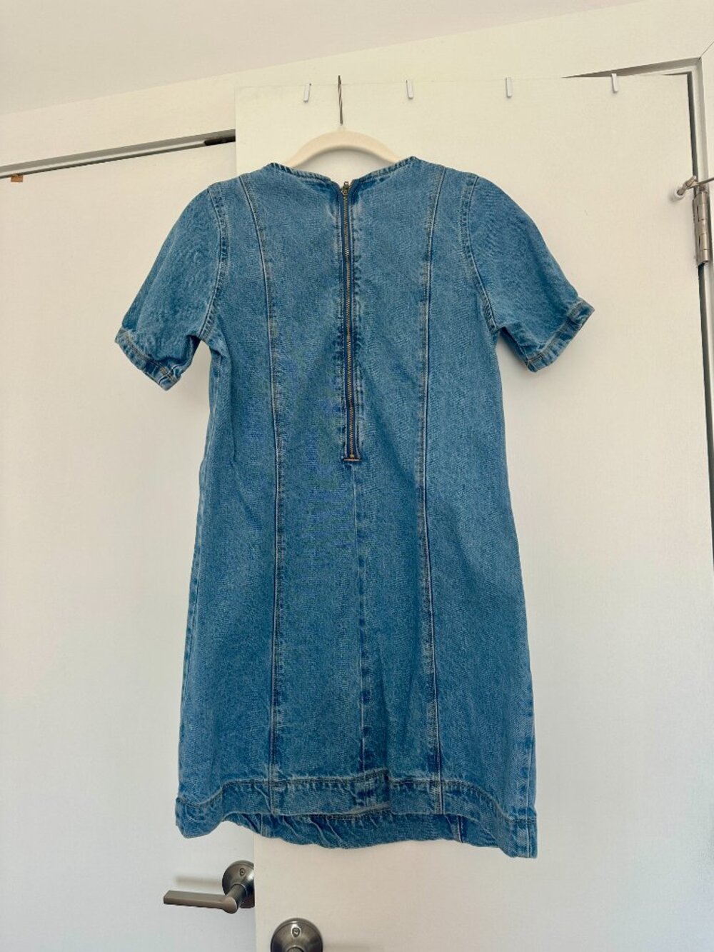 Old Navy Denim Short-Sleeve Dress - Picture 2 of 2